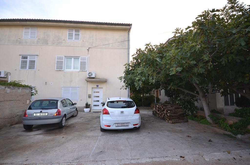 Apartments Miriam Srima Vodice Eksteriør billede